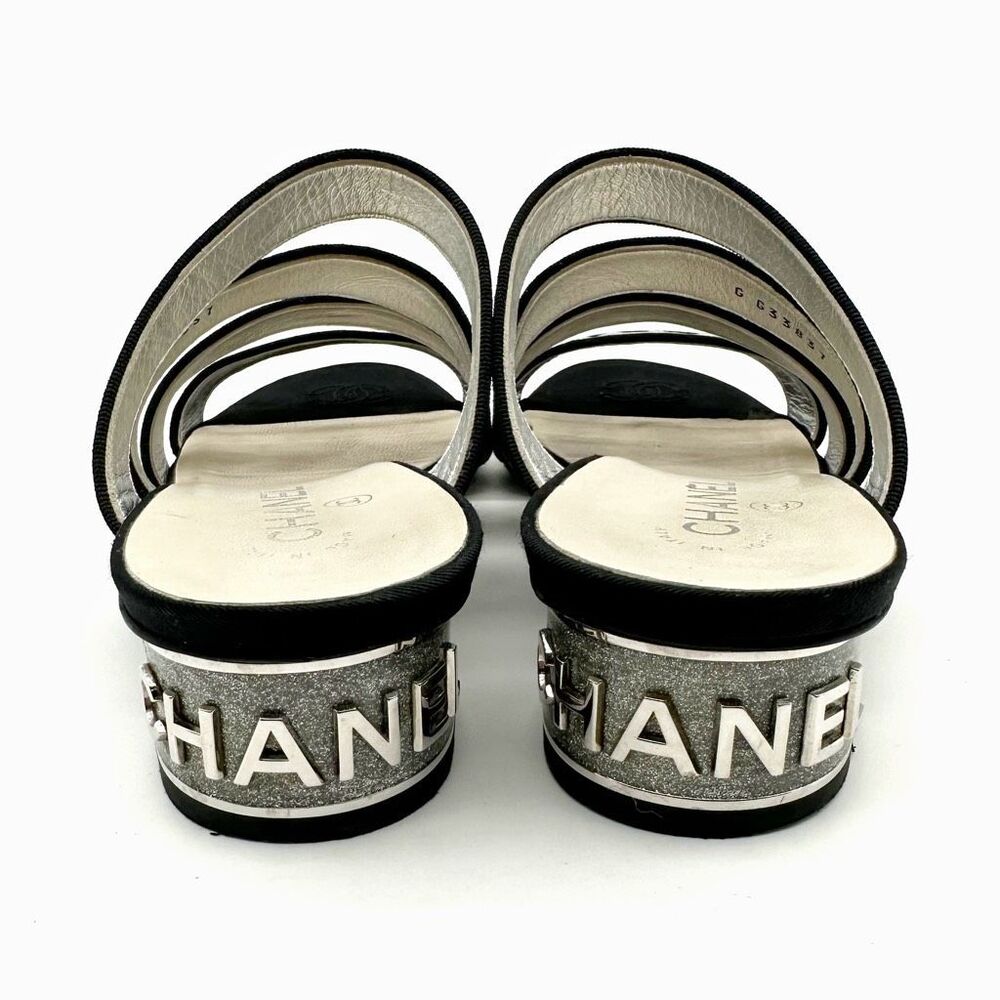 CHANEL 2018 Silver Glitter Black Leather Slide Heels Size 39.5 Strappy Mules - Picture 5 of 12